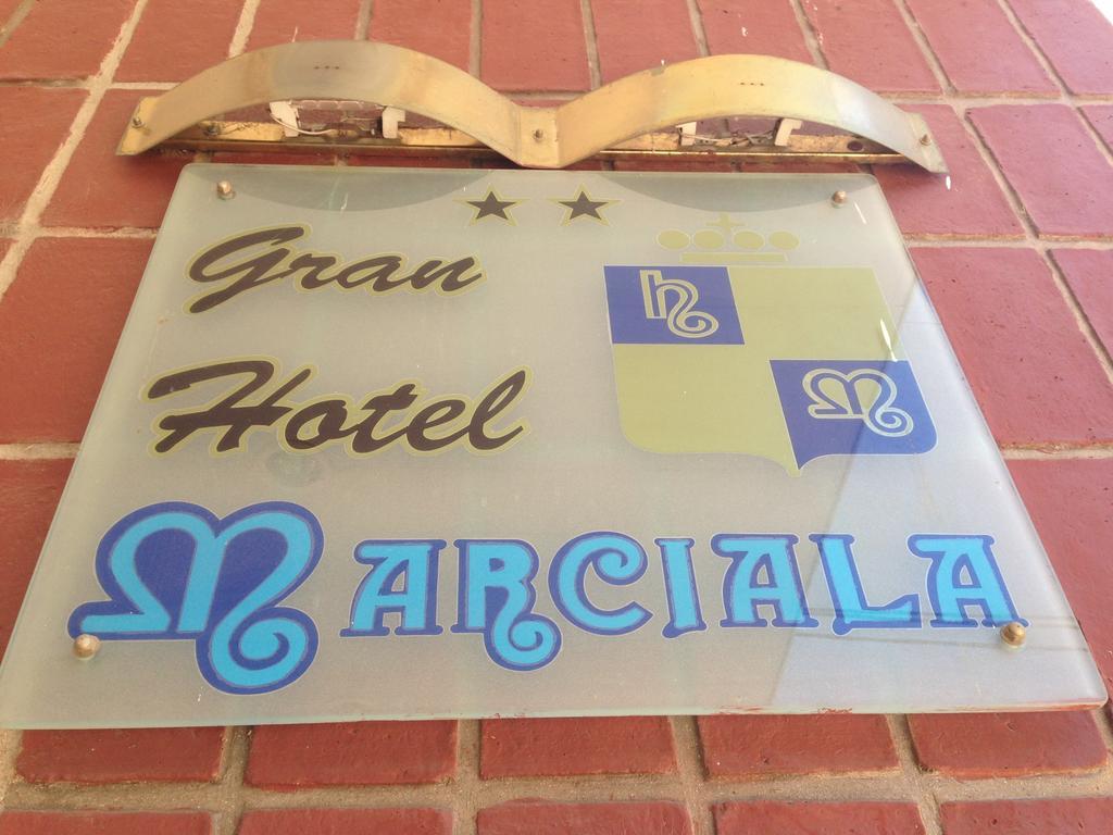 Hotel Marciala 维拉卡洛斯帕兹 外观 照片